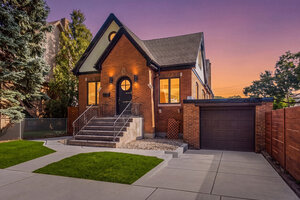 Photo of 6417 N Oxford Avenue Chicago IL 60631