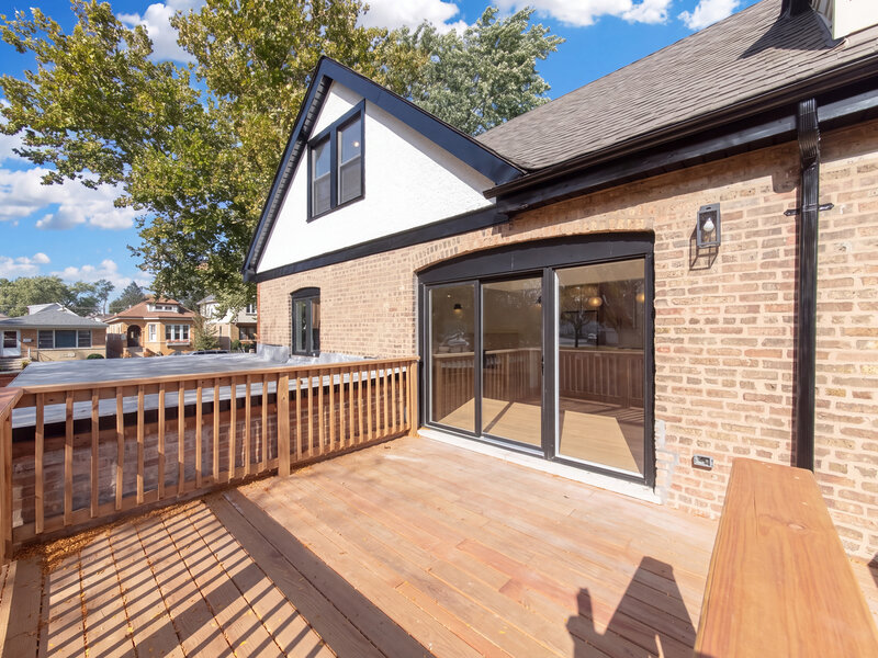 6417 N Oxford Avenue Chicago IL 60631