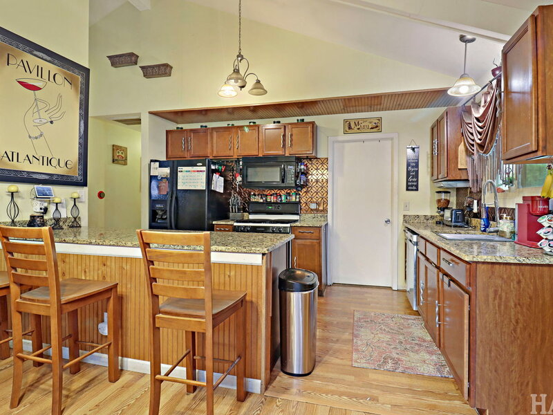 214 Augusta Drive Mchenry IL 60050