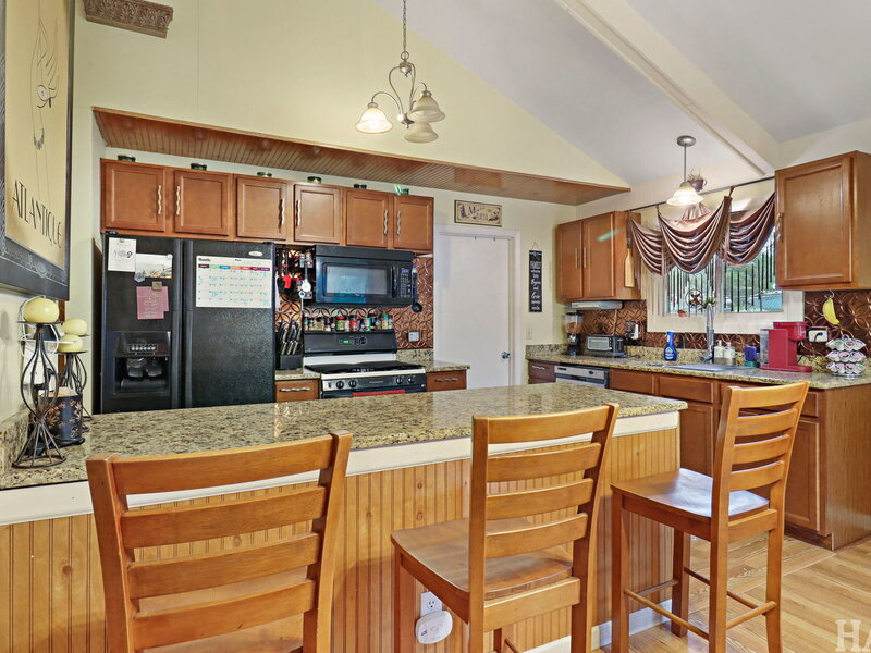 214 Augusta Drive Mchenry IL 60050