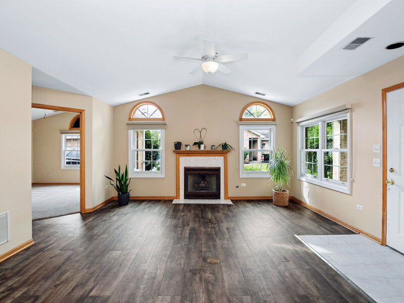 703 Feldner Court Palos Heights IL 60463
