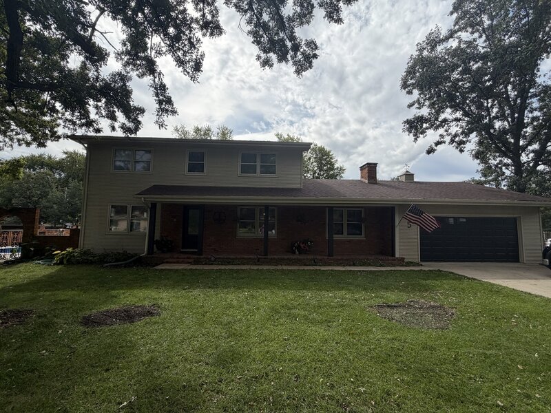 5 Oaklane Drive Ottawa IL 61350