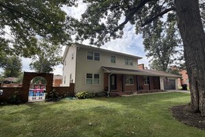 Photo of 5 Oaklane Drive Ottawa IL 61350