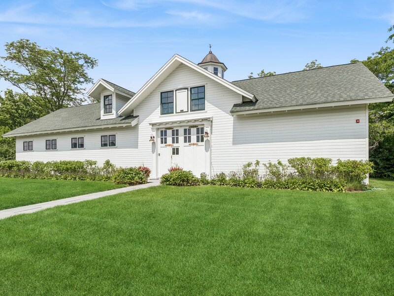 270 Majestic Oak Court Lake Forest IL 60045
