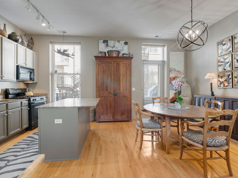 155 Whistler Road Highland Park IL 60035