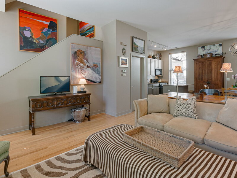 155 Whistler Road Highland Park IL 60035