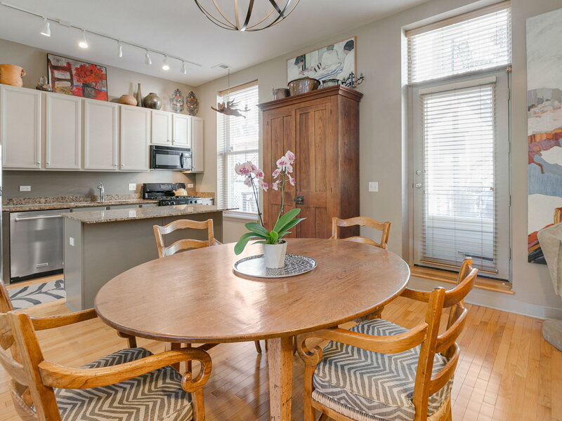 155 Whistler Road Highland Park IL 60035
