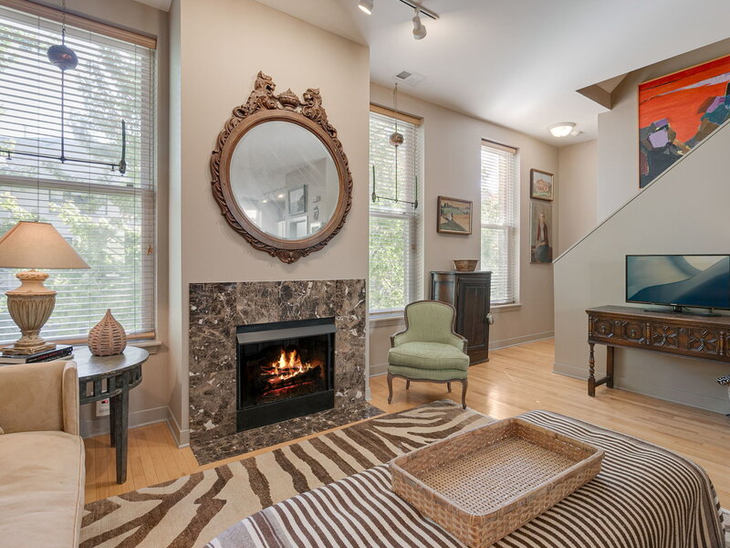 155 Whistler Road Highland Park IL 60035