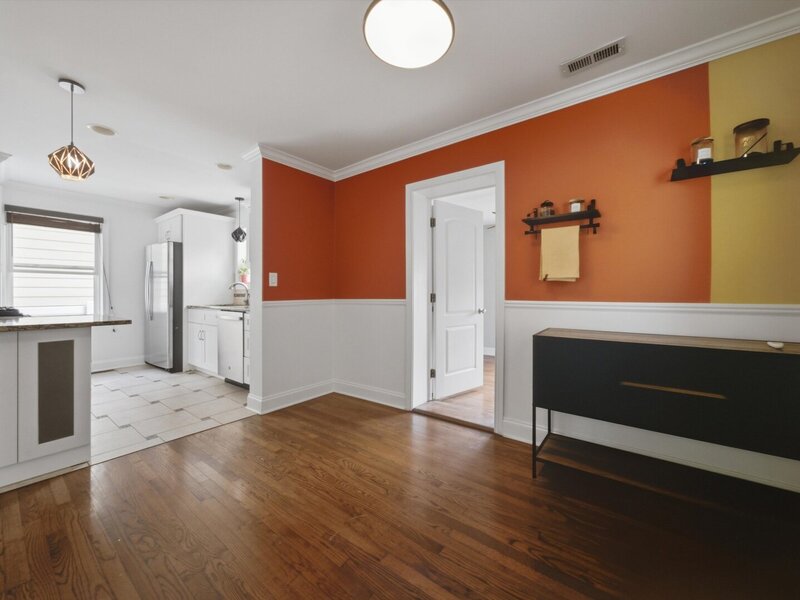 3321 W 83rd Place Chicago IL 60652