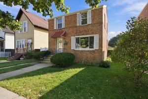 Photo of 3321 W 83rd Place Chicago IL 60652
