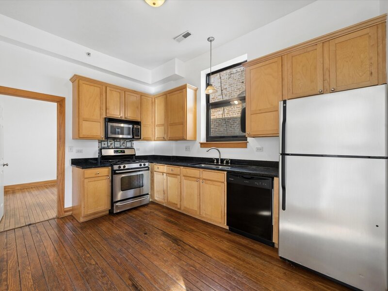 25 S La Grange Road La Grange IL 60525