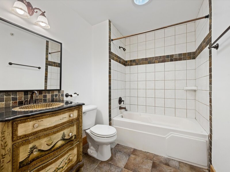 25 S La Grange Road La Grange IL 60525