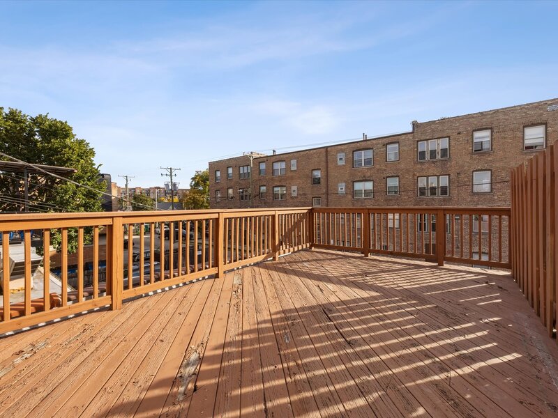 25 S La Grange Road La Grange IL 60525
