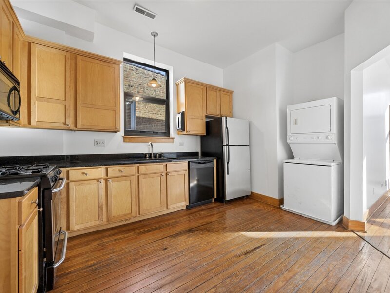 25 S La Grange Road La Grange IL 60525