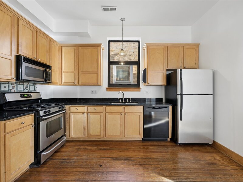 25 S La Grange Road La Grange IL 60525