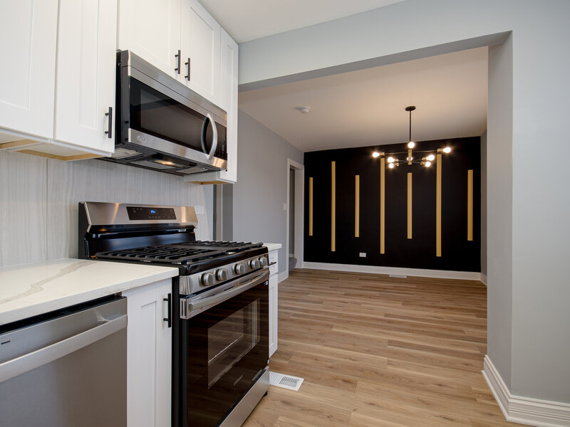 9605 S Greenwood Avenue Chicago IL 60628