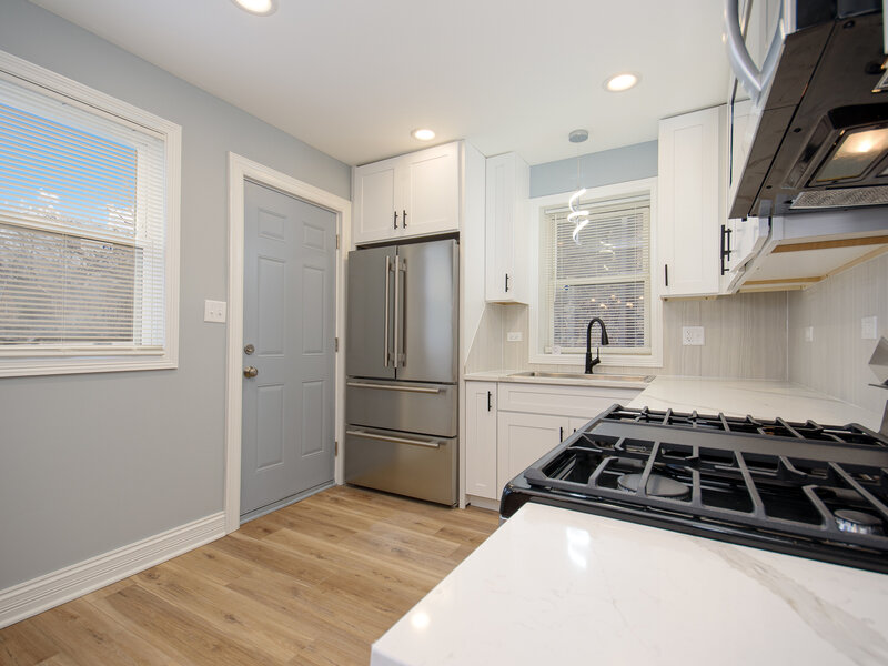 9605 S Greenwood Avenue Chicago IL 60628