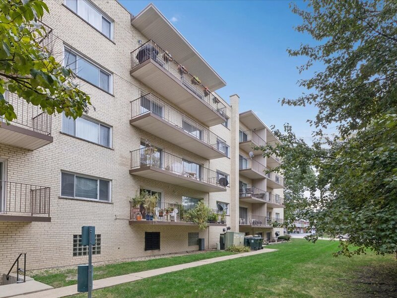 8630 Ferris Avenue Morton Grove IL 60053