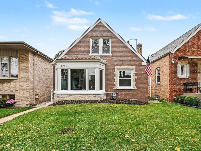 3440 N Plainfield Avenue Chicago IL 60634