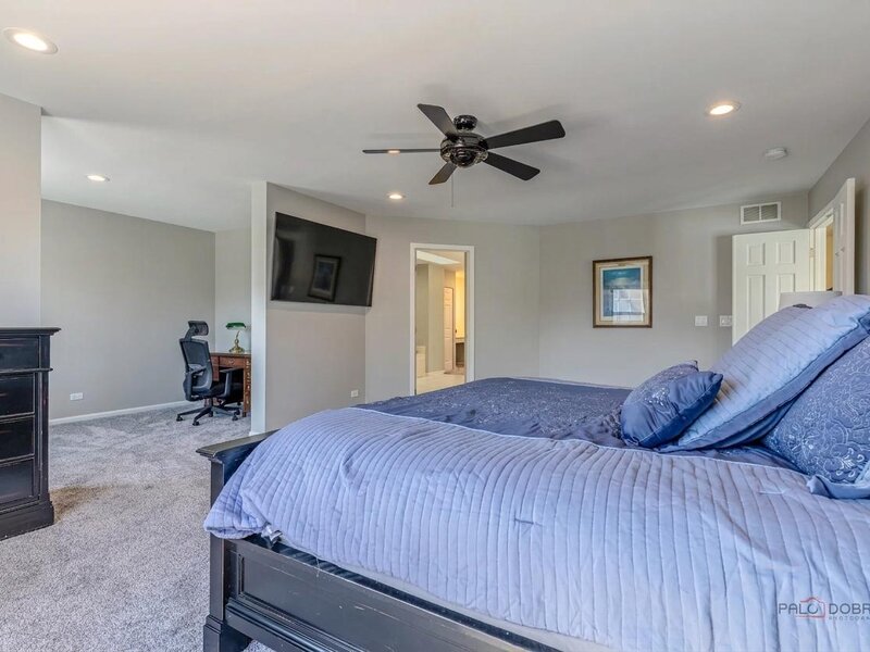 568 Crooked Stick Court Vernon Hills IL 60061