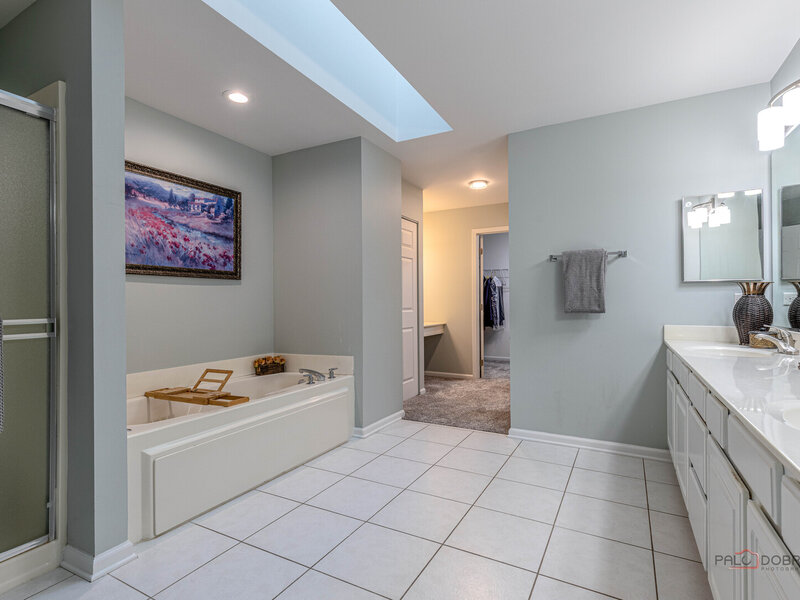 568 Crooked Stick Court Vernon Hills IL 60061