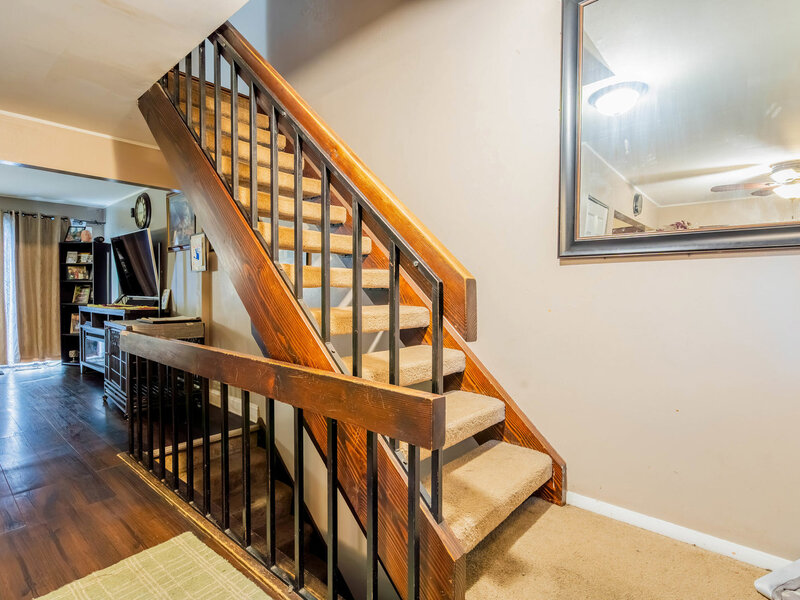 175 Aberdeen Court Geneva IL 60134
