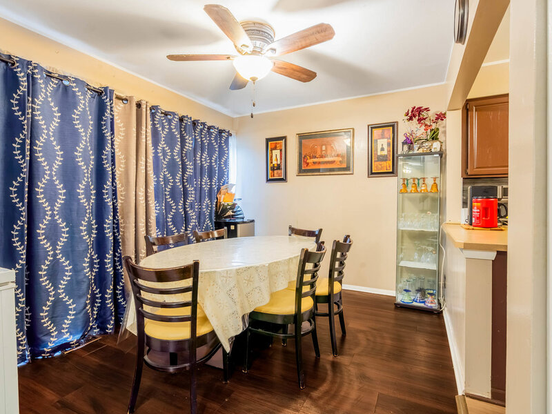 175 Aberdeen Court Geneva IL 60134