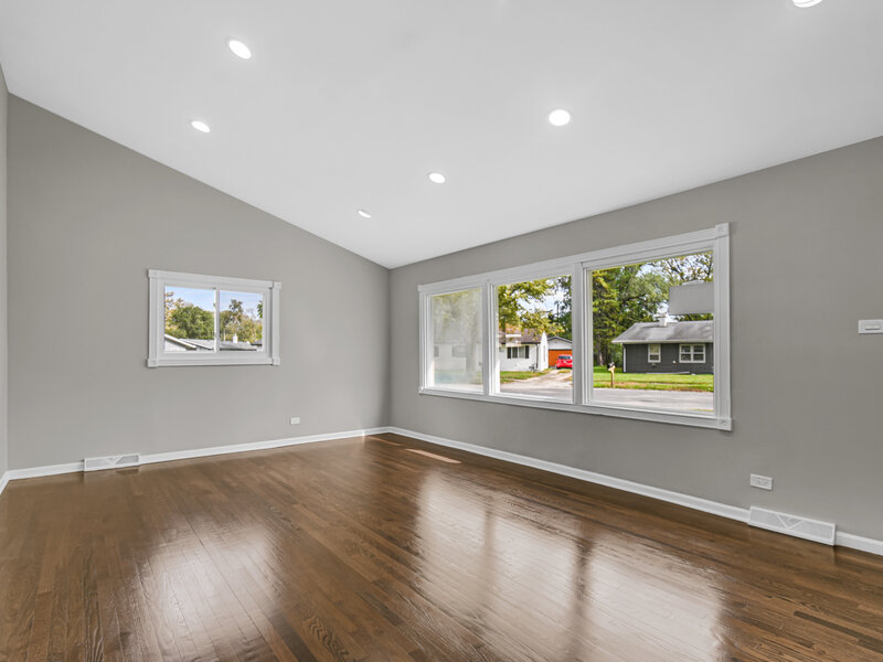 15320 Cherry Lane Markham IL 60426