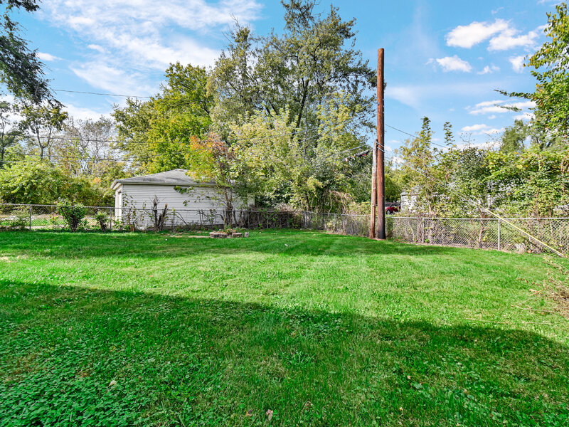 15320 Cherry Lane Markham IL 60426