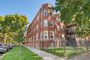 Photo of 4857 N Lawndale Avenue Chicago IL 60625 Unit 202