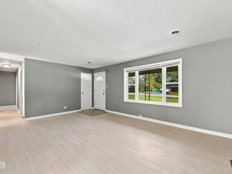 4671 185th Place Country Club Hills IL 60478