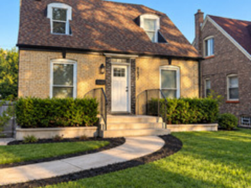 9637 S Emerald Avenue Chicago IL 60628