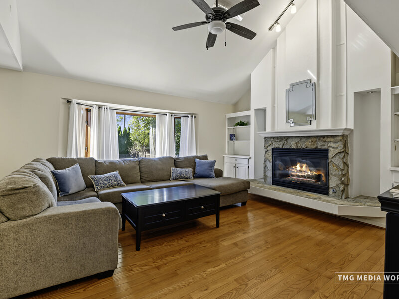 516 Prairie Knoll Drive Naperville IL 60565