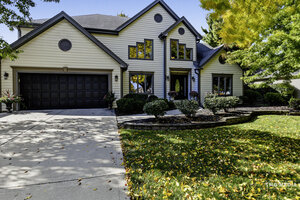 Photo of 516 Prairie Knoll Drive Naperville IL 60565