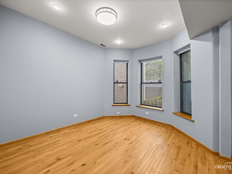 6137 S Kimbark Avenue Chicago IL 60637