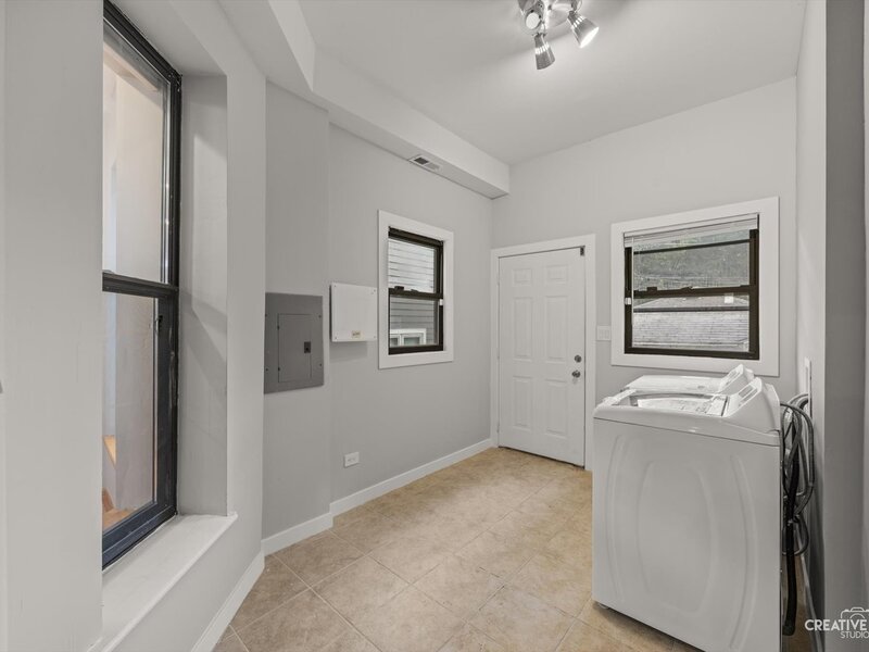 6137 S Kimbark Avenue Chicago IL 60637