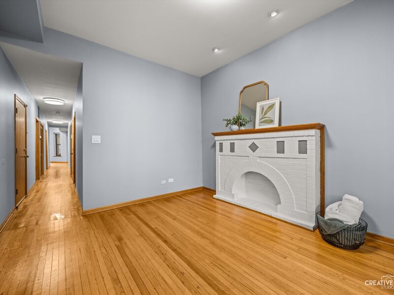 6137 S Kimbark Avenue Chicago IL 60637