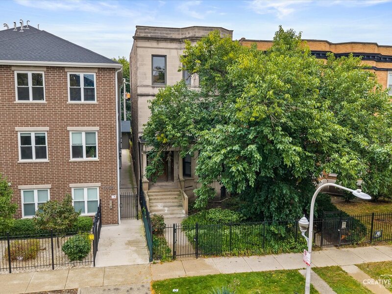 6137 S Kimbark Avenue Chicago IL 60637