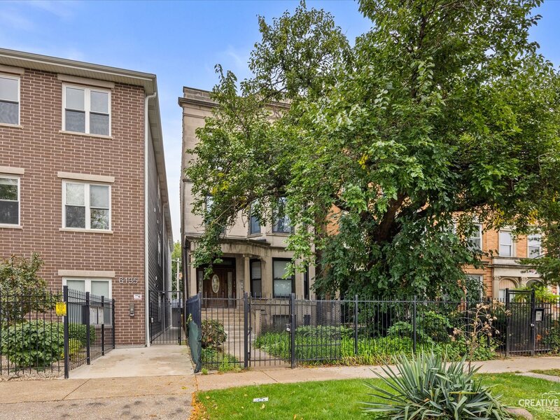 6137 S Kimbark Avenue Chicago IL 60637