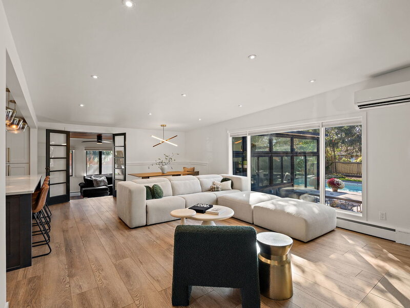 1412 35th Street Munster IN 46321