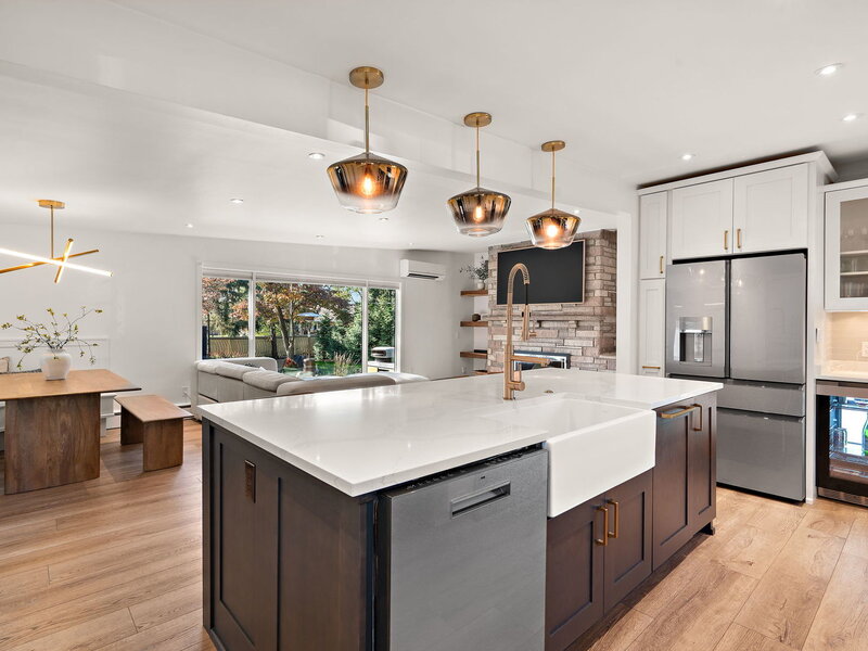 1412 35th Street Munster IN 46321