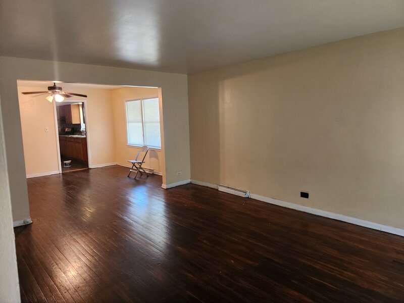 458 E 109th Street Chicago IL 60628