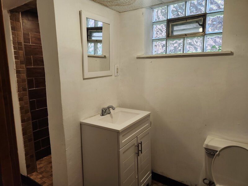 458 E 109th Street Chicago IL 60628