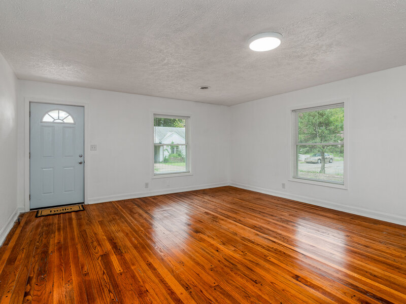 103 S Forest Avenue Carbondale IL 62901