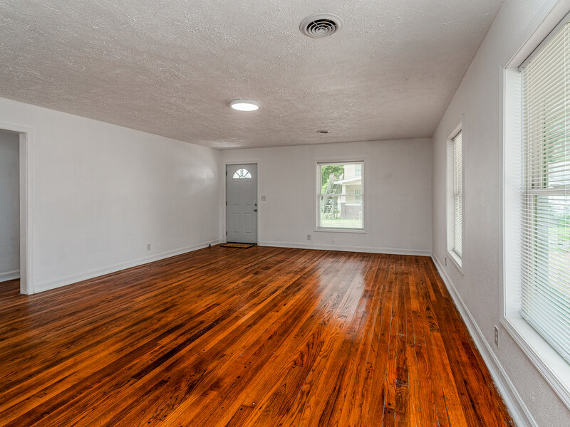 103 S Forest Avenue Carbondale IL 62901