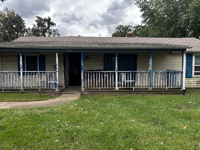 1331 Simms Street Aurora IL 60505