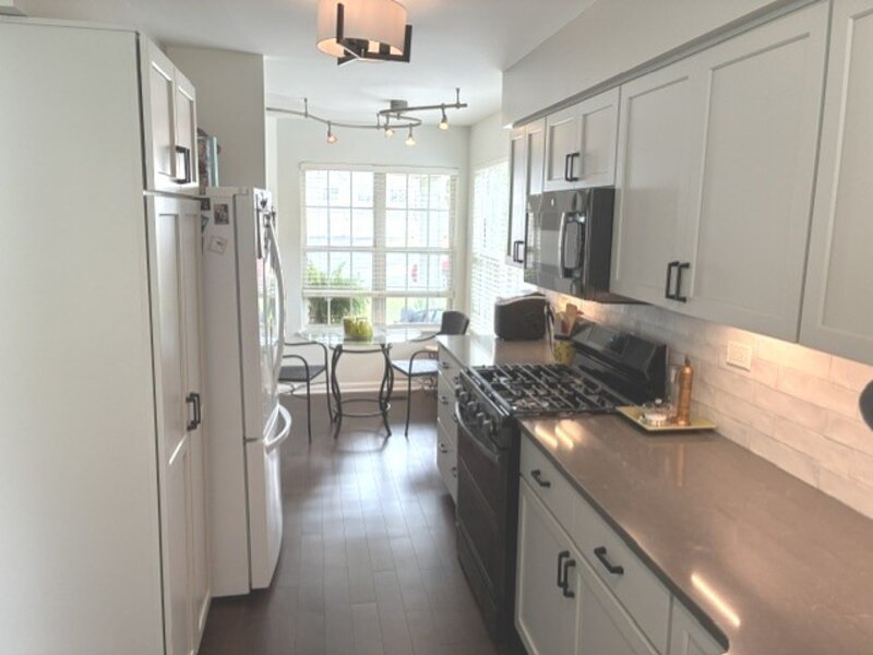 139 Fairfield Lane Carol Stream IL 60188