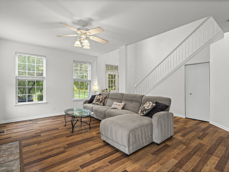 204 Belle Vue Court Sugar Grove IL 60554