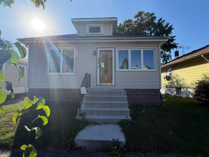 320 Blackstone Street Thornton IL 60476