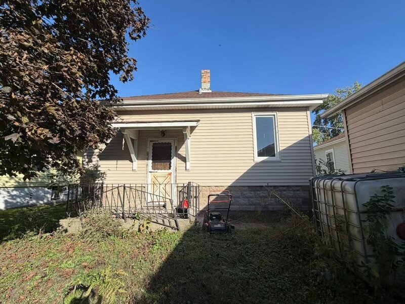 320 Blackstone Street Thornton IL 60476